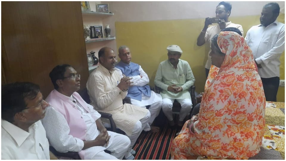 CP Joshi met the families of the youths who lost their lives in the Jaipur bomb blast
