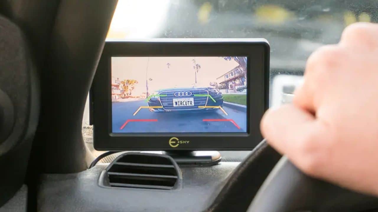 there is a problem in parking the car, install parking sensor rear parking camera and 360 degree camera
