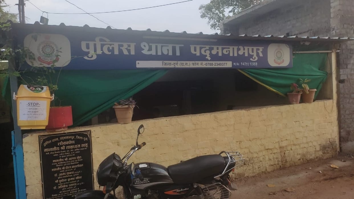 Six miscreants caught for robbing lakhs of rupees from an elderly person in Durg