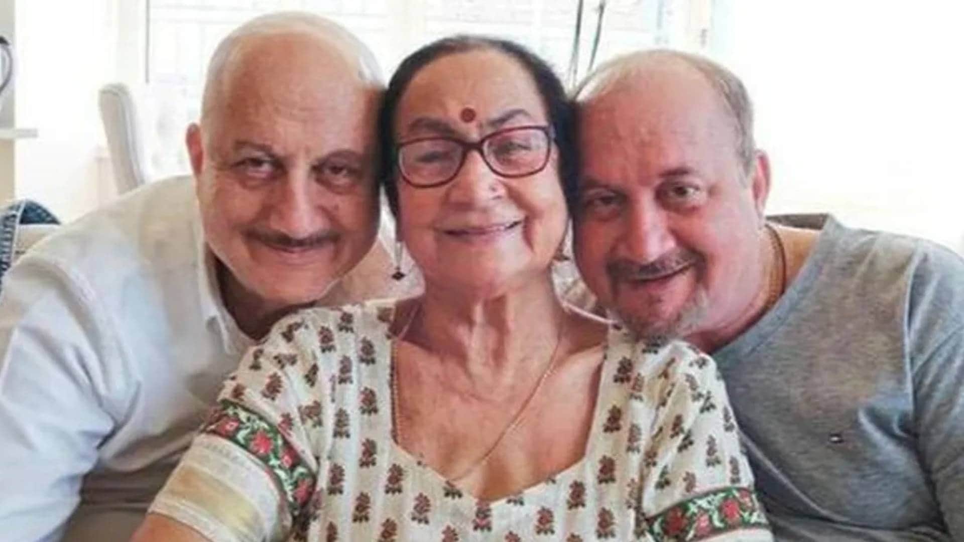 Anupam Kher Mother Dulari reply to those questioning on PM Narendra Modi degree education