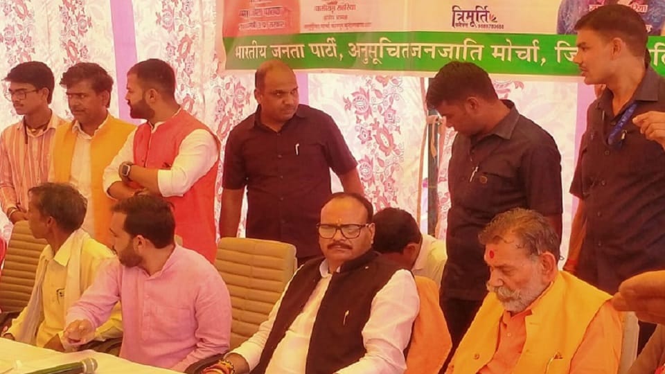 Lalitpur: Deputy Chief Minister said Land grabbers in SP government are begging for their lives