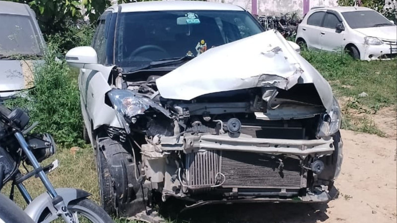 Four youths died in Karnal due to uncontrolled canter collision
