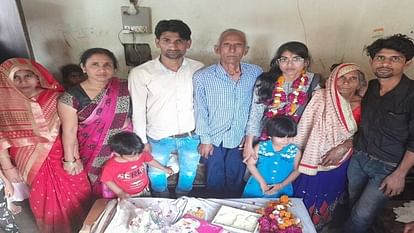 Aligarh News: डीएसपी, डीपीआरओ, नायब तहसीलदार का चयन अधूरा सा लगता है, अभी ओर भी हैं चाहत Selection of DSP DPRO Naib Tehsildar seems incomplete