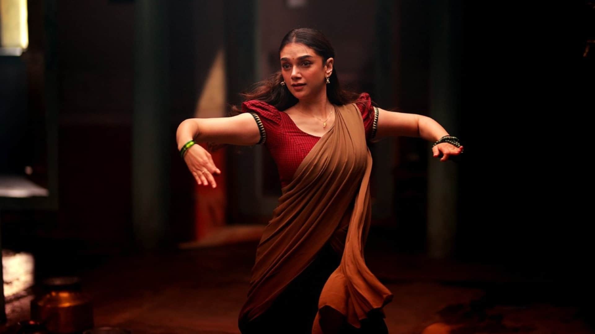 Jubilee actress Jditi Rao Hydari prove herself in these movies Delhi 6 Padmavat Wazir