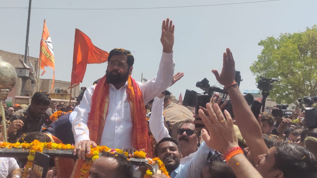 maharashtra pune police questioning man for threaten to kill cm eknath shinde