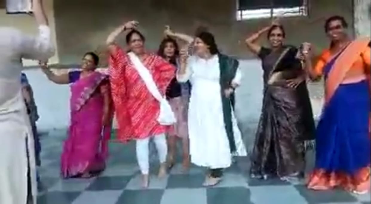 Bhopal News: BJP corporator's video of dance on yellow-yellow O Mere Raja song goes viral, says Congress consp