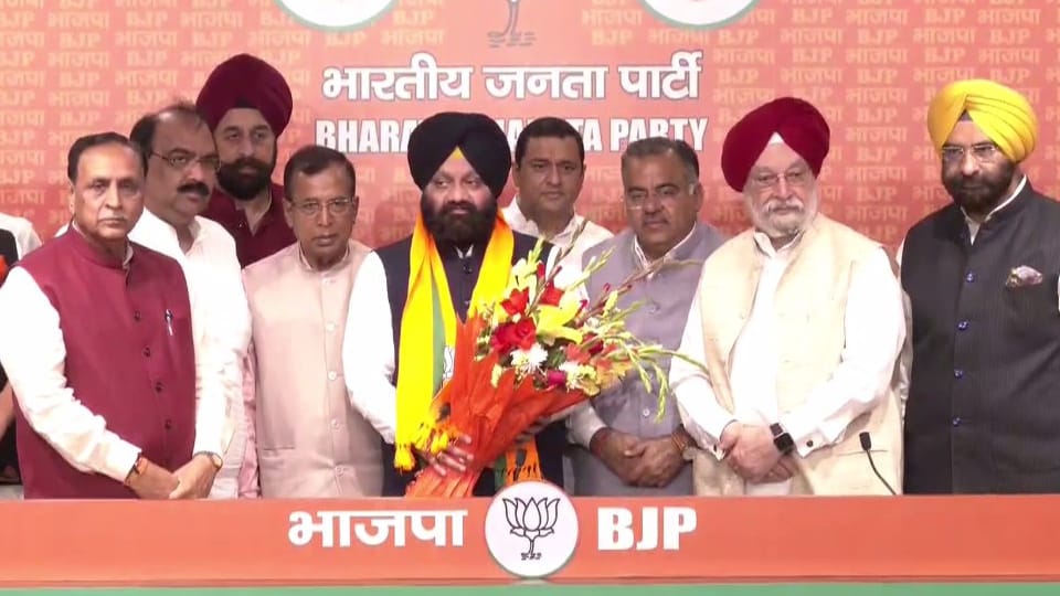 Shiromani Akali Leader Inderbir Atwal joined BJP