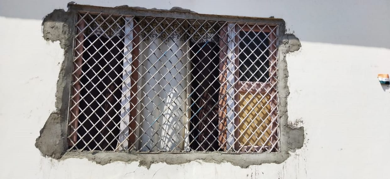 de-addiction center In Haldwani 19 boys escaped by breaking window of de-addiction center uttarakhand news