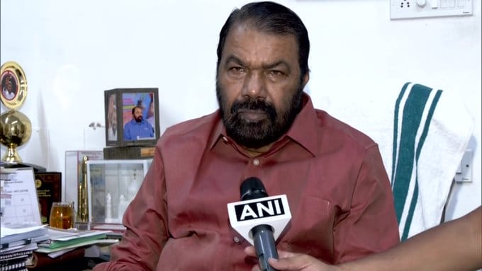Kerala Education Minister V Sivankutty attacked over on NCERT Books Controversy