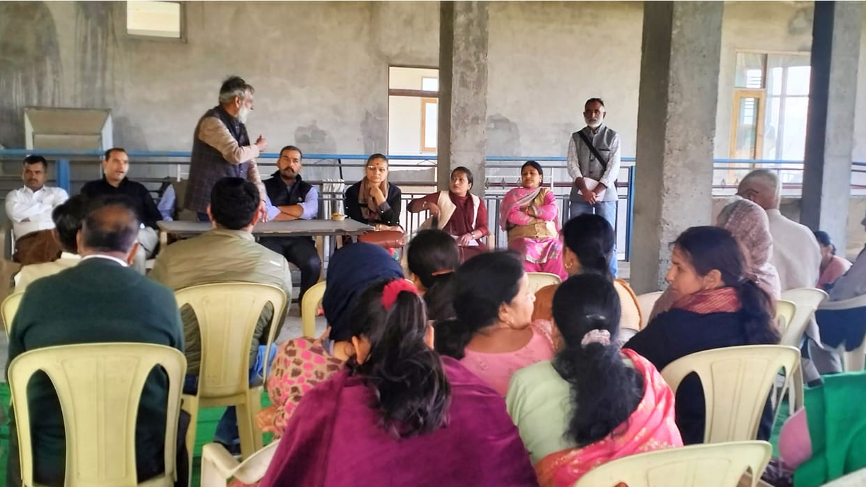 Solan News: mahapanchayat in waknaghat against drugs smuggling in the region
