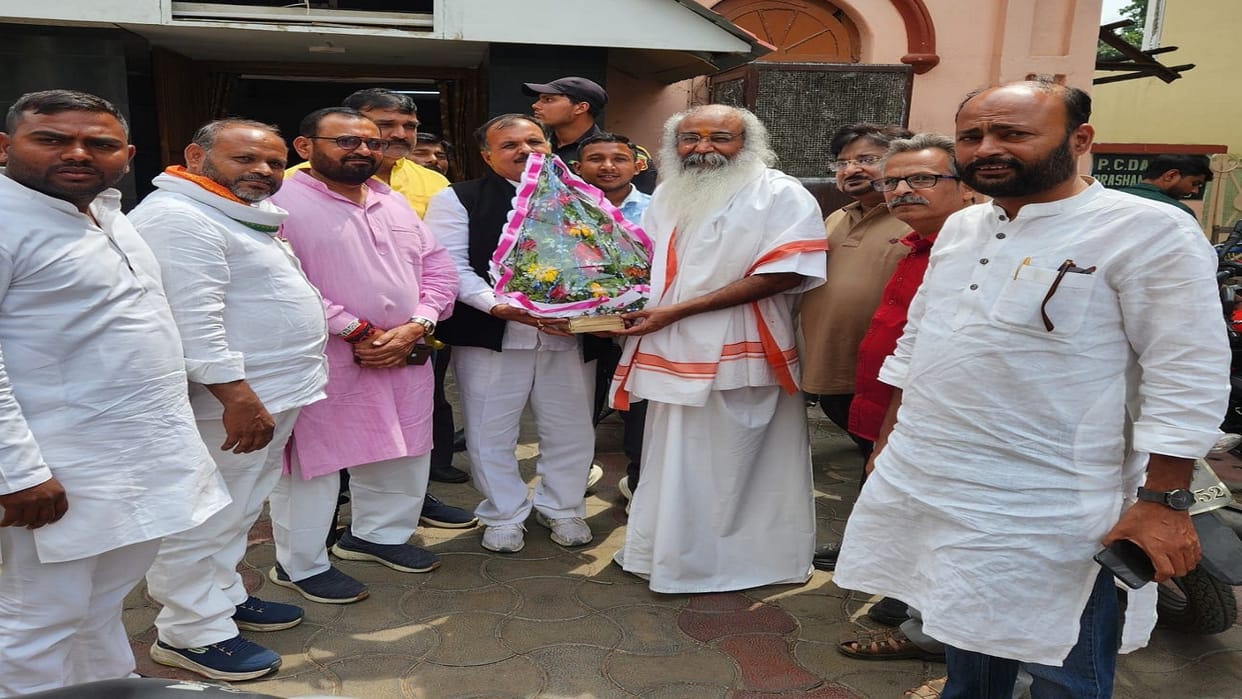 Acharya Krishna said If Rahul membership is not restored, Congress will contest elections under the leaders