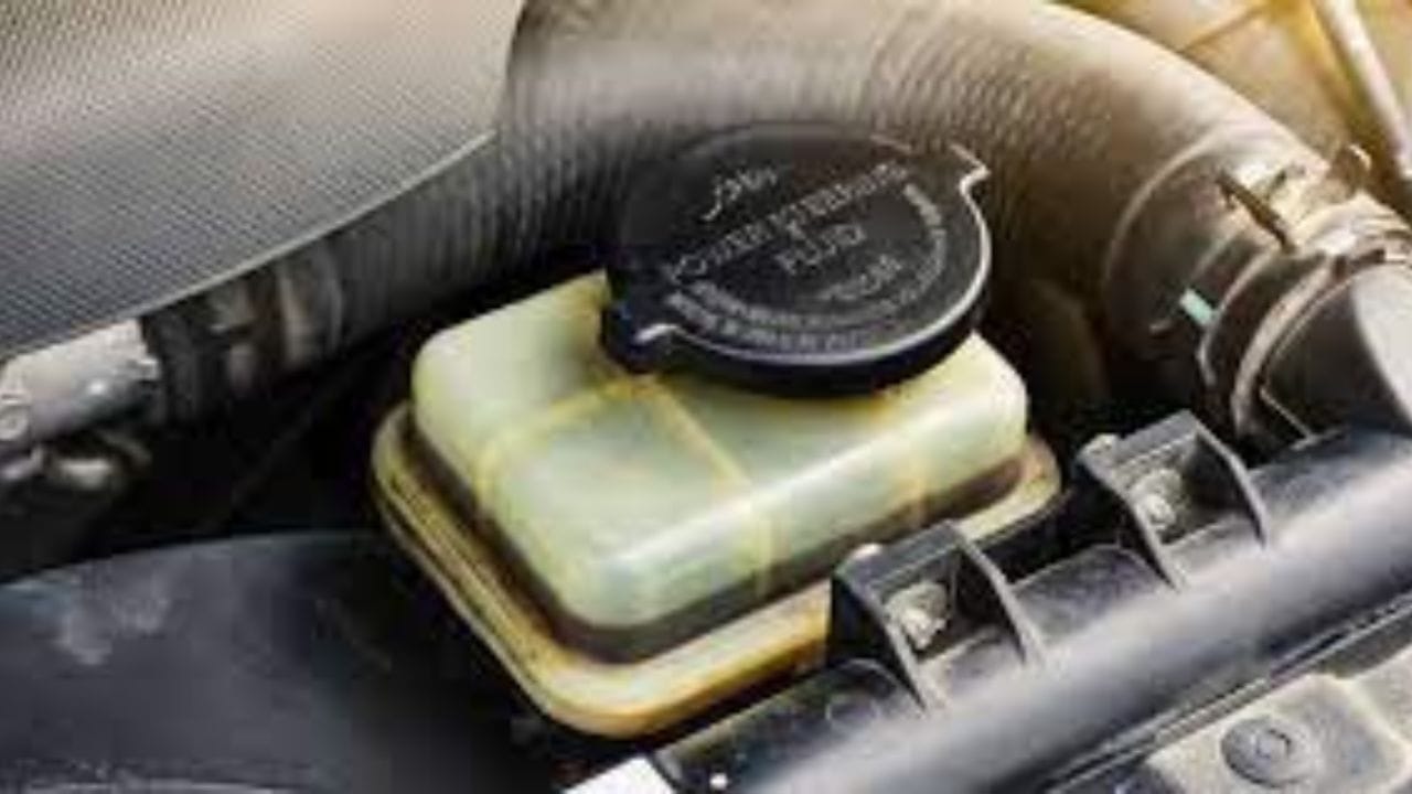 When car steering gives these five signs, then be careful, noise vibration fluid turning problem