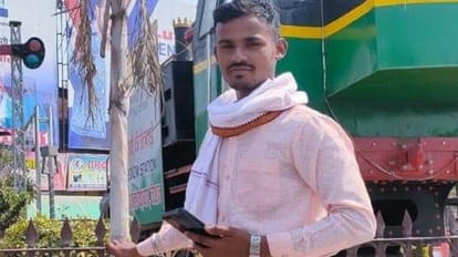 Youth jumps into Ganga from Vishwasundari bridge keeping luggage on railing