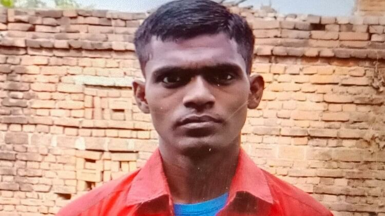 Bihar: नवादा में पत्नी से झगड़े के बाद जहर खाने से युवक की मौत, परिजनों ने ससुराल पक्ष पर लगाया हत्या का आरोप