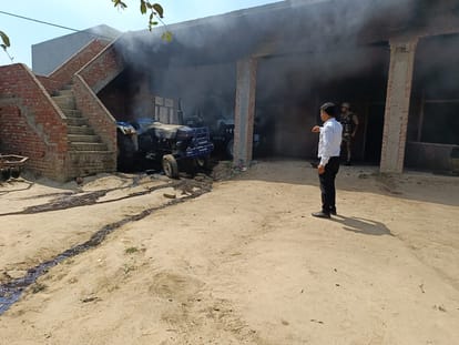 Meerut: Rucks after the murder of a youth in Hastinapur, arson and stone pelting in the house of the accused