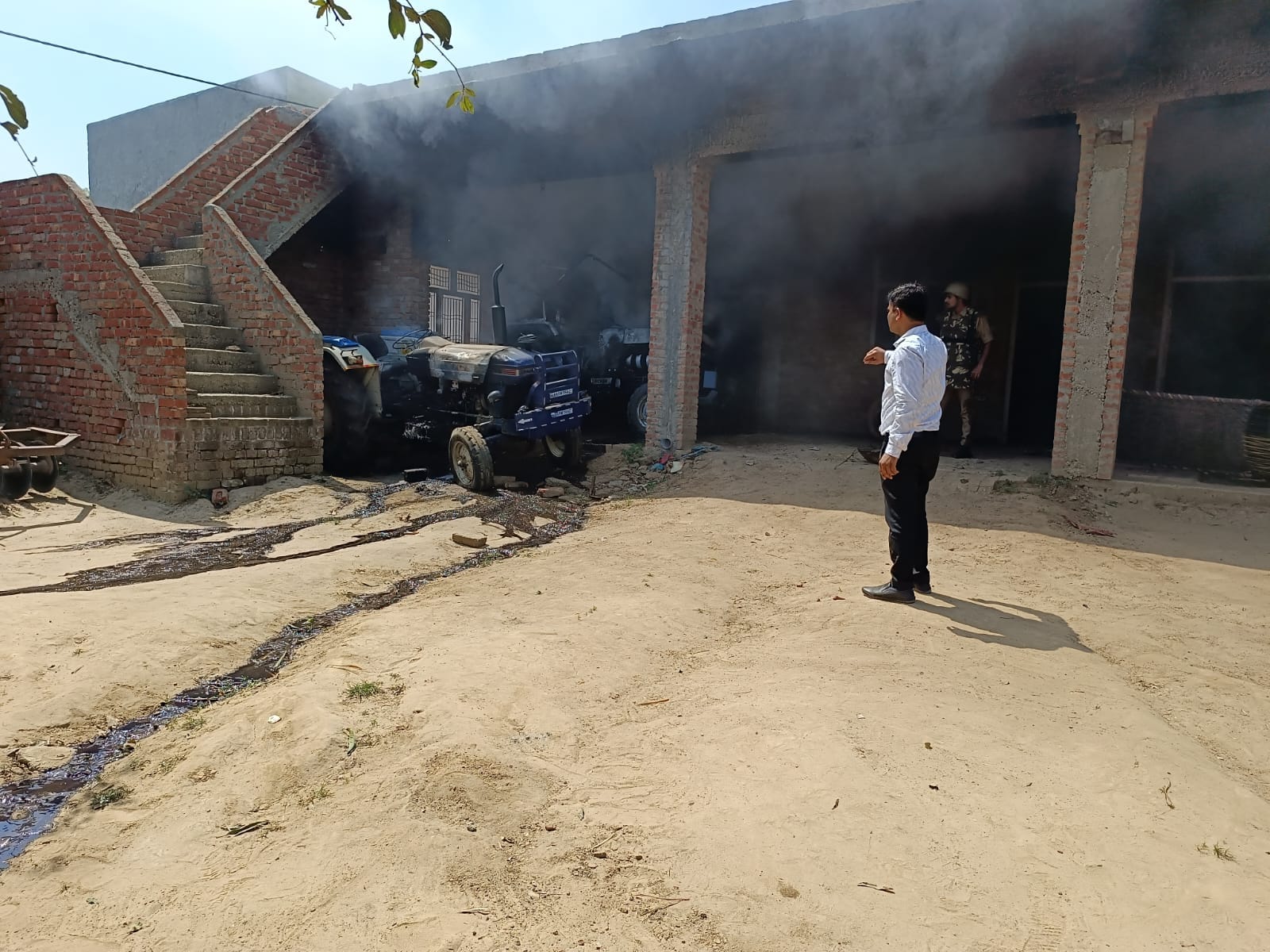 Meerut Murder Case: Minister Dinesh Khatik has they assured action to the victim family