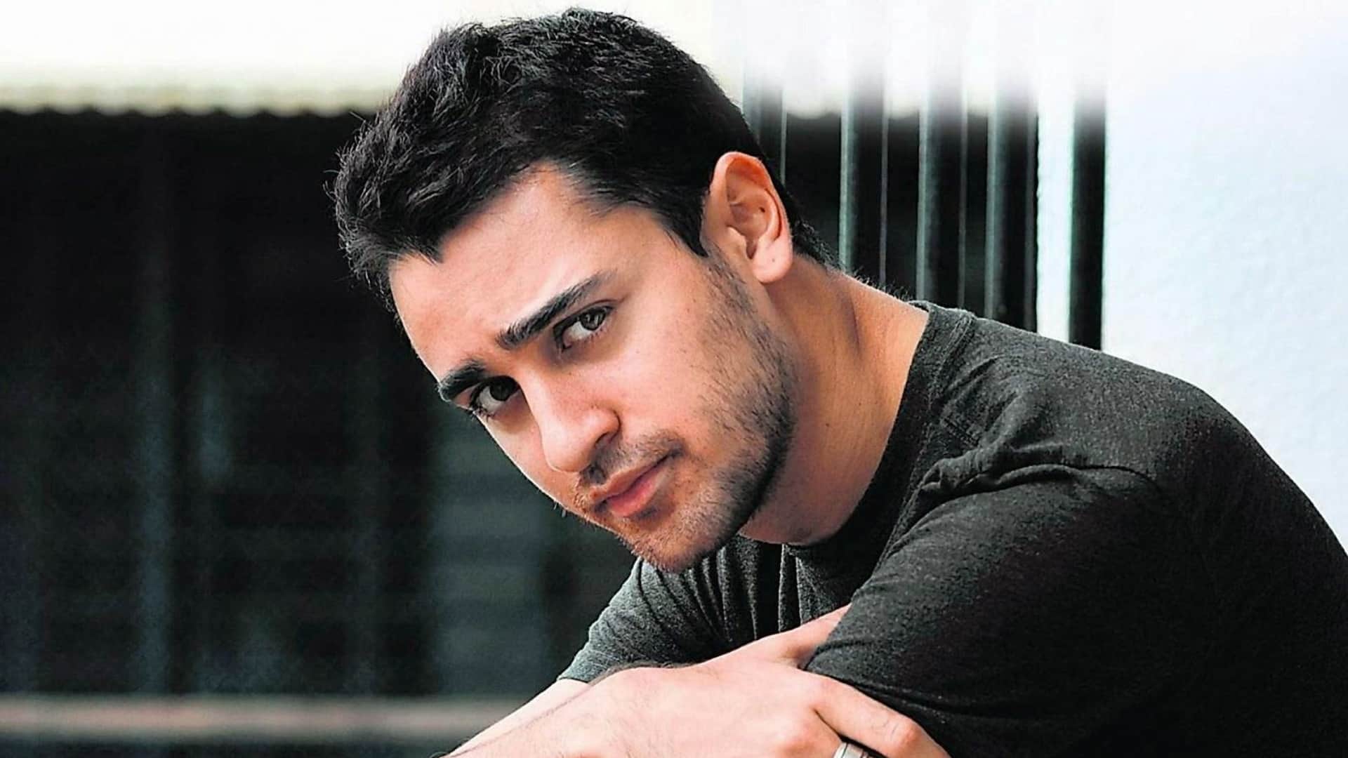 These Bollywood Stars Struggling After Superhit Movies Bobby Deol Vivek obreoi aftab shivdasani Imran Khan