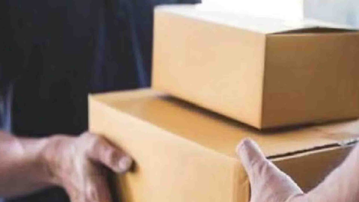 Kanpur: ordered online Laptop, plate arrived, HAL employee lodged report