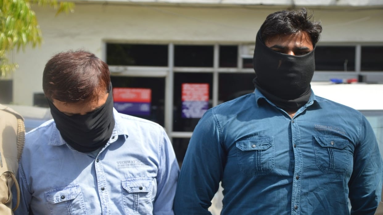Ghaziabad s Vijayanagar police arrested two miscreants of interstate vehicle theft gang