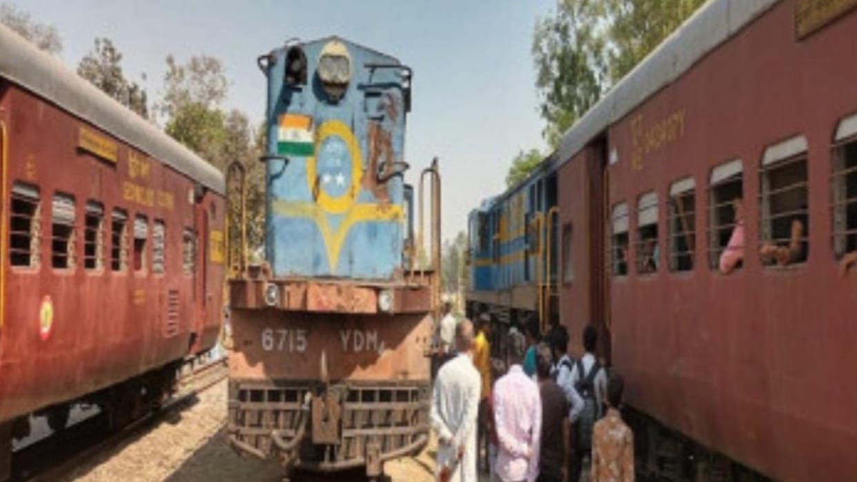 Engine of a train Bahraich to mailani blocked on Matera railway station.