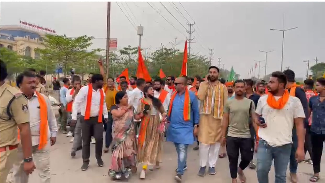 Chhattisgarh Band regarding bemetara violence BJP and Vhp protest