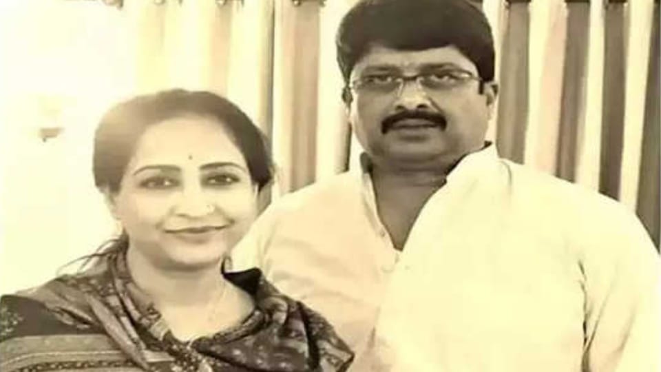 Court gives time to Raja Bhaiya's wife to file written reply in divorce case