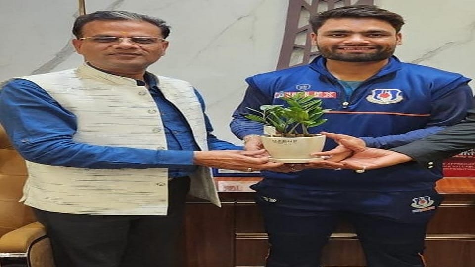 Cricketer Rinku Singh brought laurels to Aligarh