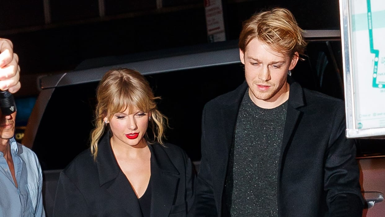 Taylor Swift and Joe Alwyn breakup after Six years Of their long Relationship fans shattered