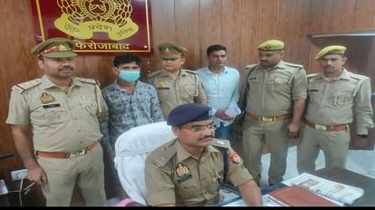 निकाय चुनाव से पहले बड़ी साजिश नाकाम: अवैध हथियारों की फैक्टरी का पर्दाफाश, भारी मात्रा में असलहा बरामद UP Nikay Chunav 2023 firozabad Police Busted An Illegal Arms Factory And Arrested one Accused With Weapons