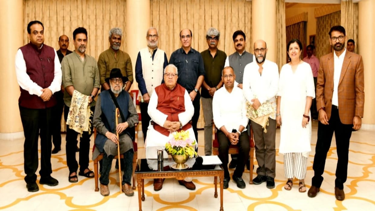 Artists of National Metal Sculpture Symposium meet Governor Kalraj Mishra in Jaipur