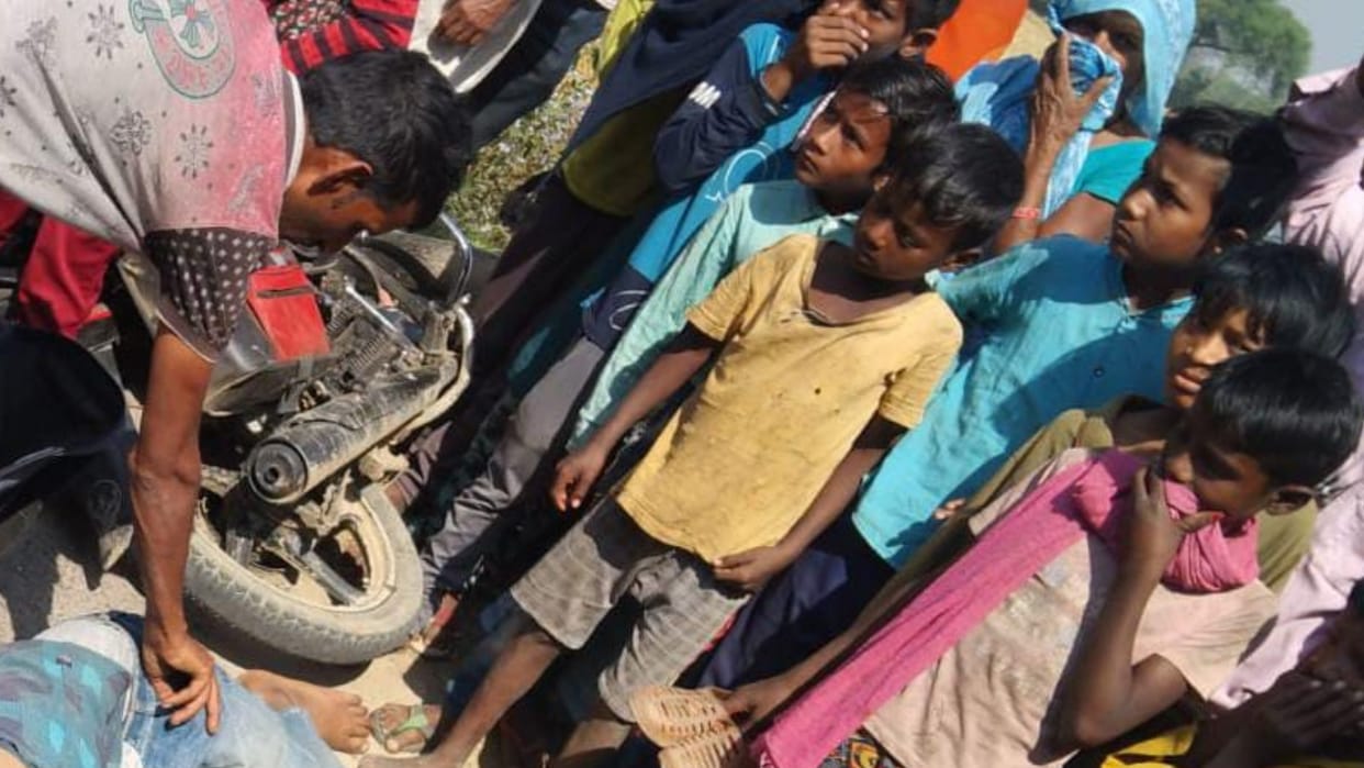 two died in an accident in nanpara kotwali in Bahraich.