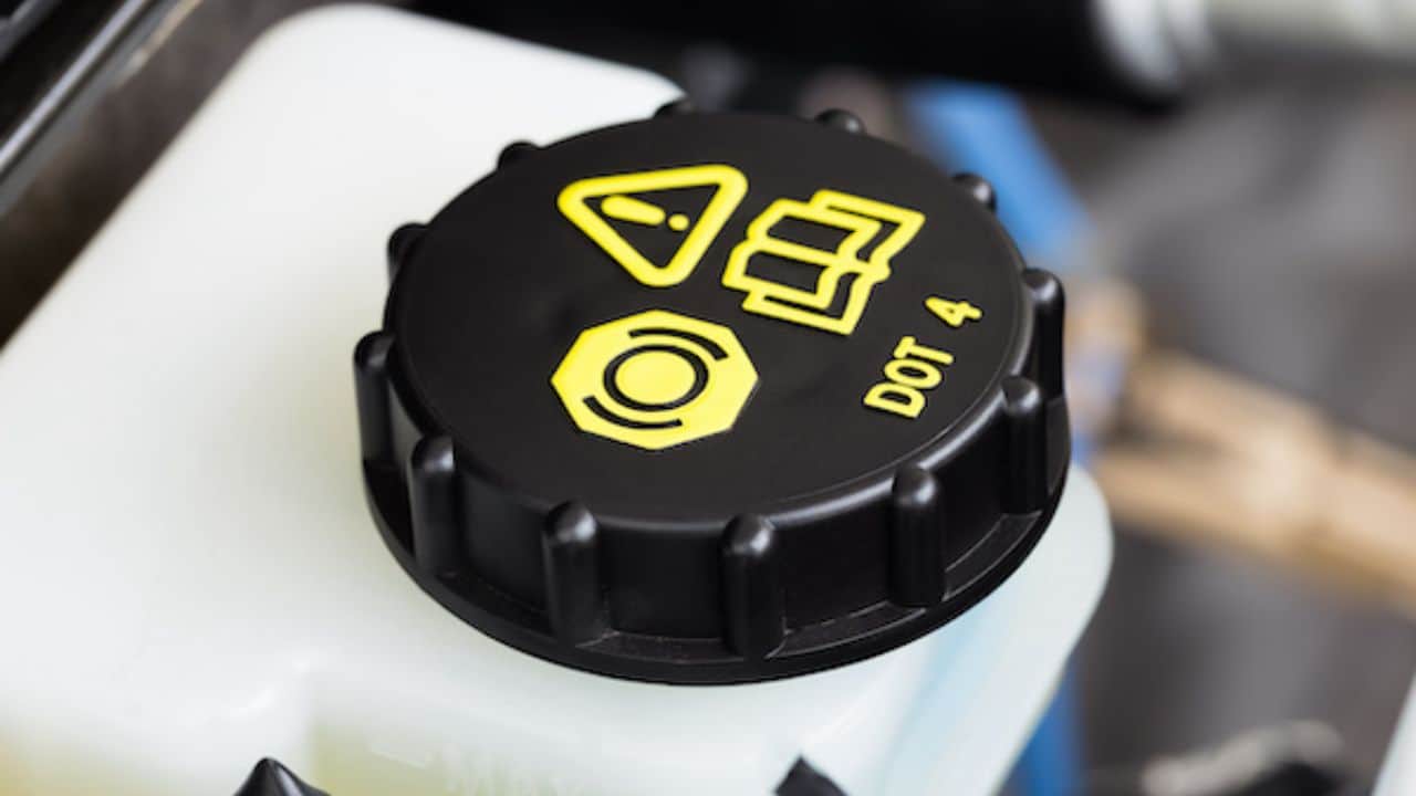 car brake life increase tips, slow speed engine breaking right trick brake fluid original brake pad