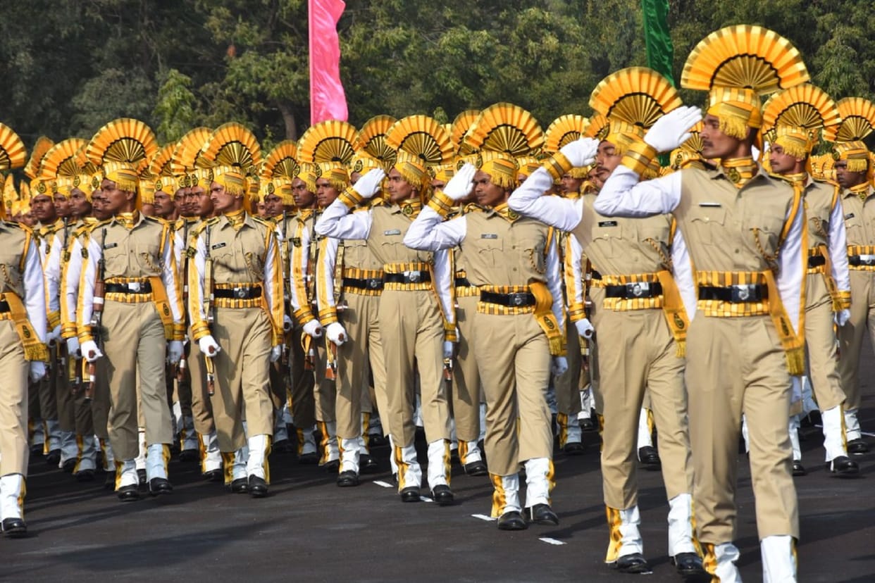 CISF Head Constable GD Recruitment 2023 apply now at cisfrectt.cisf.gov.in