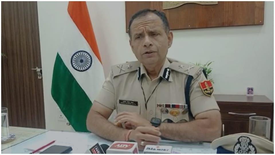 IG Umesh Dutta came to Jhunjhunu took stock of head constable promotion recruitment