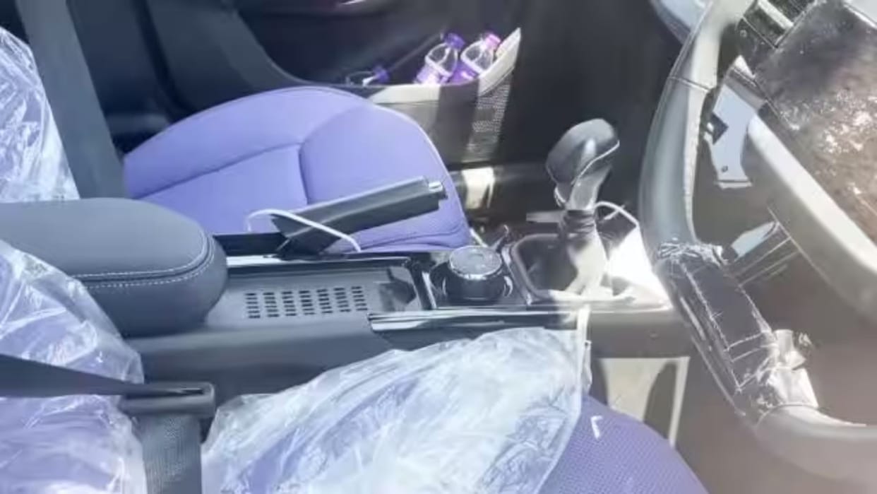 tata nexon facelift interior pictures leak on social media, seats steering rear wiper