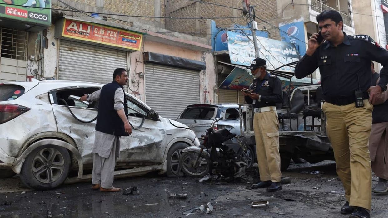 Pakistan Attack: Terrorists targeted security personnel during the search operation, four policemen died