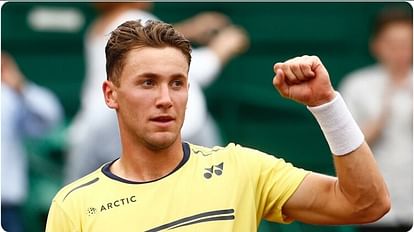 Monte Carlo Masters: कैस्पर रुड ने तीसरे दौर में जगह बनाई, क्ले कोर्ट पर लगातार नौवां मैच जीता Monte Carlo Masters: Casper Rudd cruises into third round, wins ninth straight match on clay