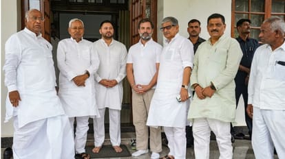 Bihar: विपक्षी दलों की अहम बैठक के बाद नीतीश सरकार का मंत्रिमंडल विस्तार, कांग्रेस को मिलेंगे दो मंत्री पद Bihar: Rahul Gandhi will come Bihar, cabinet expansion, opposition unity meeting, Akhilesh Singh, Nitish Kumar
