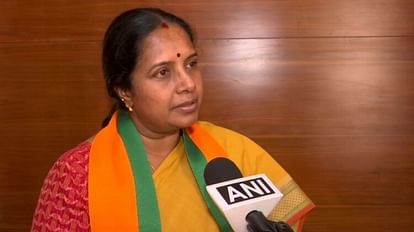 Karnataka Election: भाजपा महिला मोर्चा की अध्यक्ष ने बताई चुनावी रणनीति, जानें महिलाओं की क्या रहेगी भूमिका mahila morcha we will concentrate on women voters for karnataka assembly election