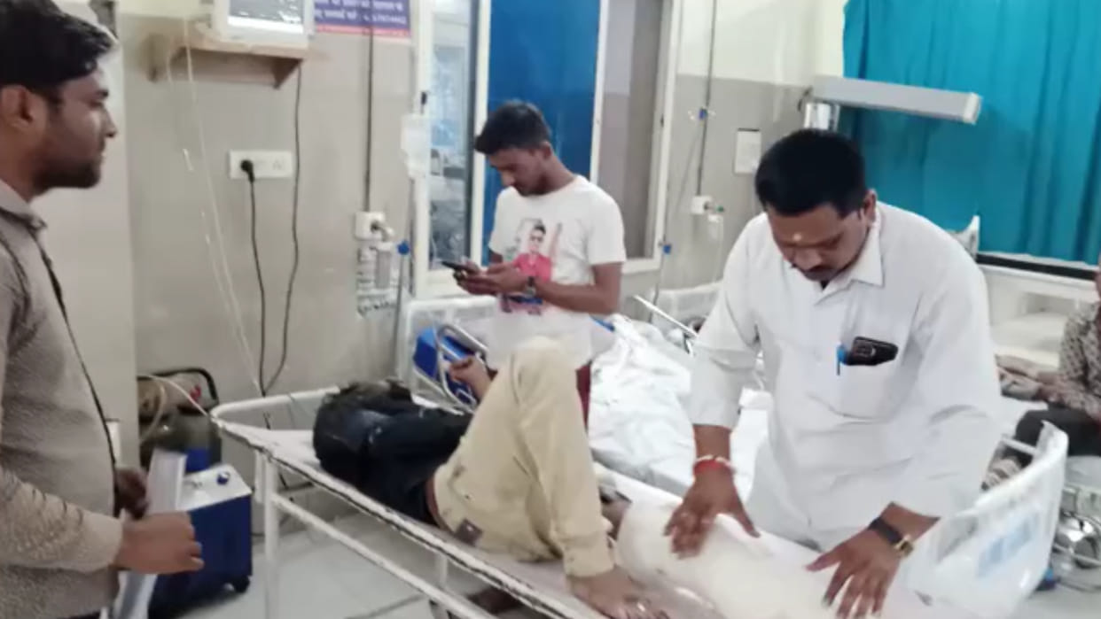 Bike rider father killed in collision with container in Sarangpur, Rajgarh, son seriously injured