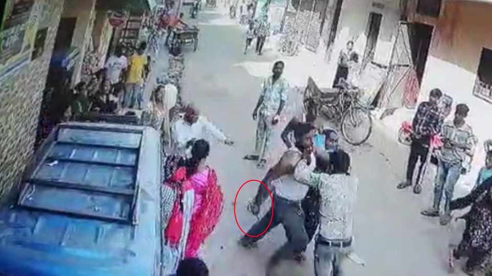 Neighbor attacks father and son with knife in Chandigarh