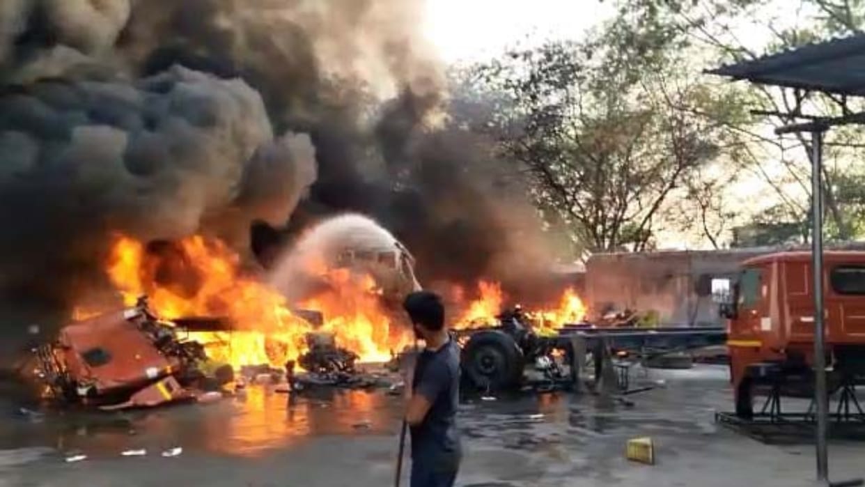 fire accident in chhattisgarh; three trucks burnt due to fire in workshop in raigarh