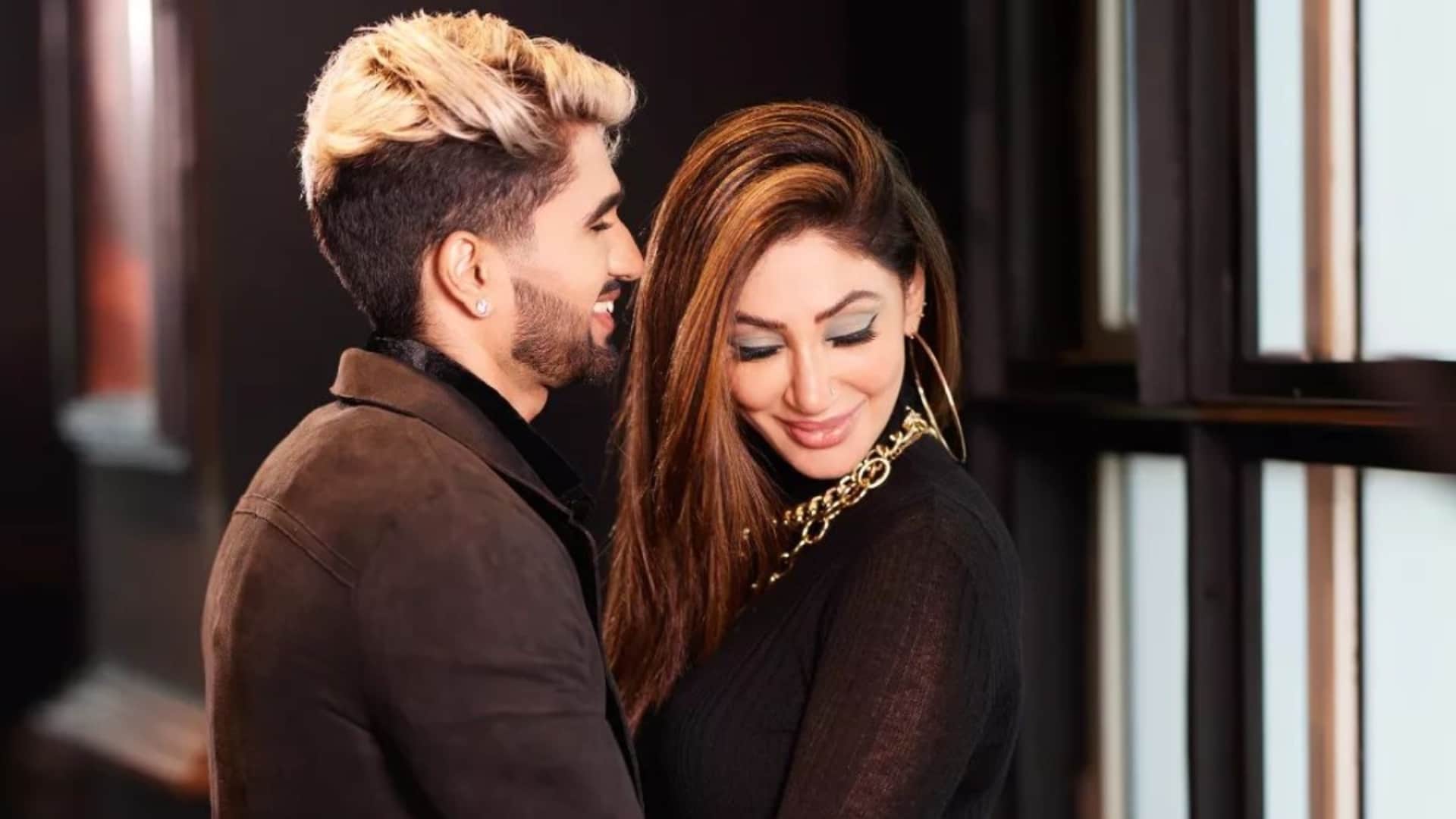 Zeeshan Khan Reyhna Pandit Breakup Actor Shared post On Instagram Of Good Bye To KumKum Bhagya Girlfriend