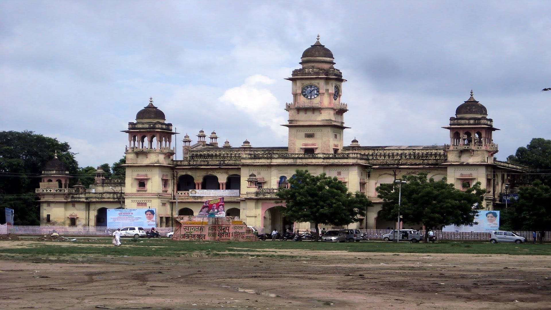 Travel Guide Famous Top Places to Visit in Kanpur News in Hindi