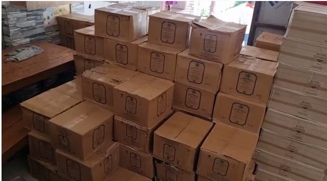 Liquor was hidden inside watermelon, 250 boxes going to Bihar, STF caught smuggling, two smugglers also arrest