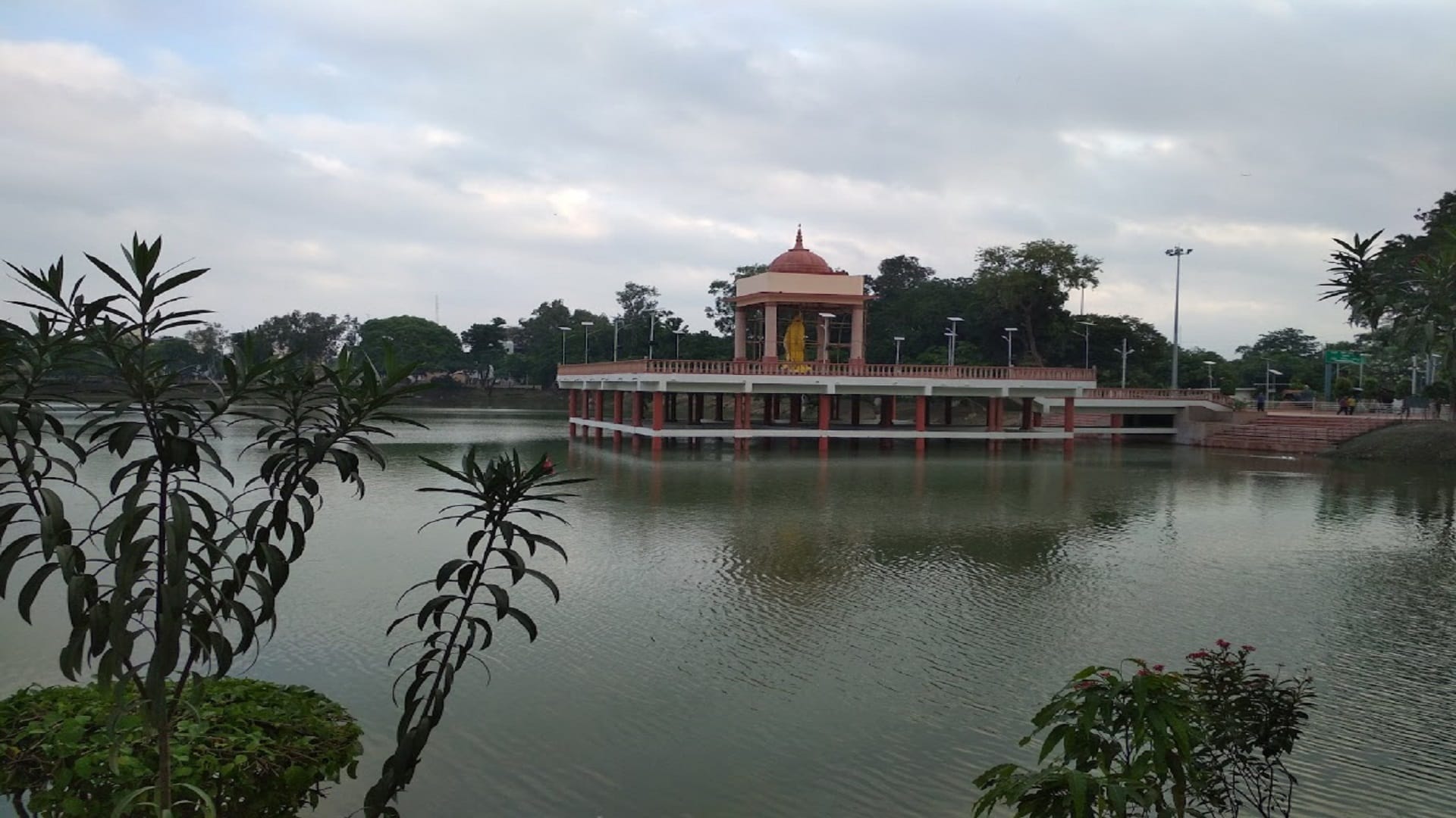 Travel Guide Famous Top Places to Visit in Kanpur News in Hindi
