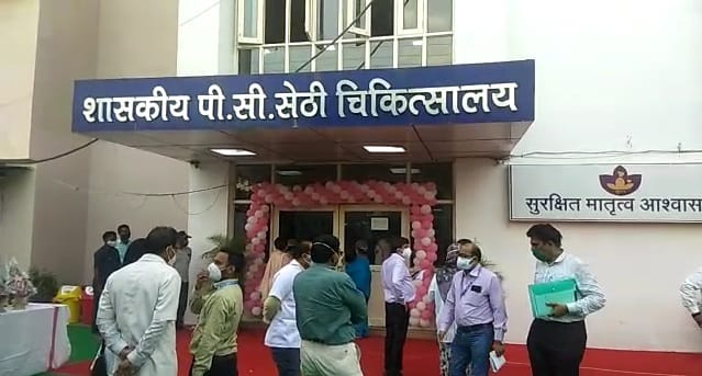 For 13 hours the dead child kept roaming in the hospital, the operation was done after the collector's call