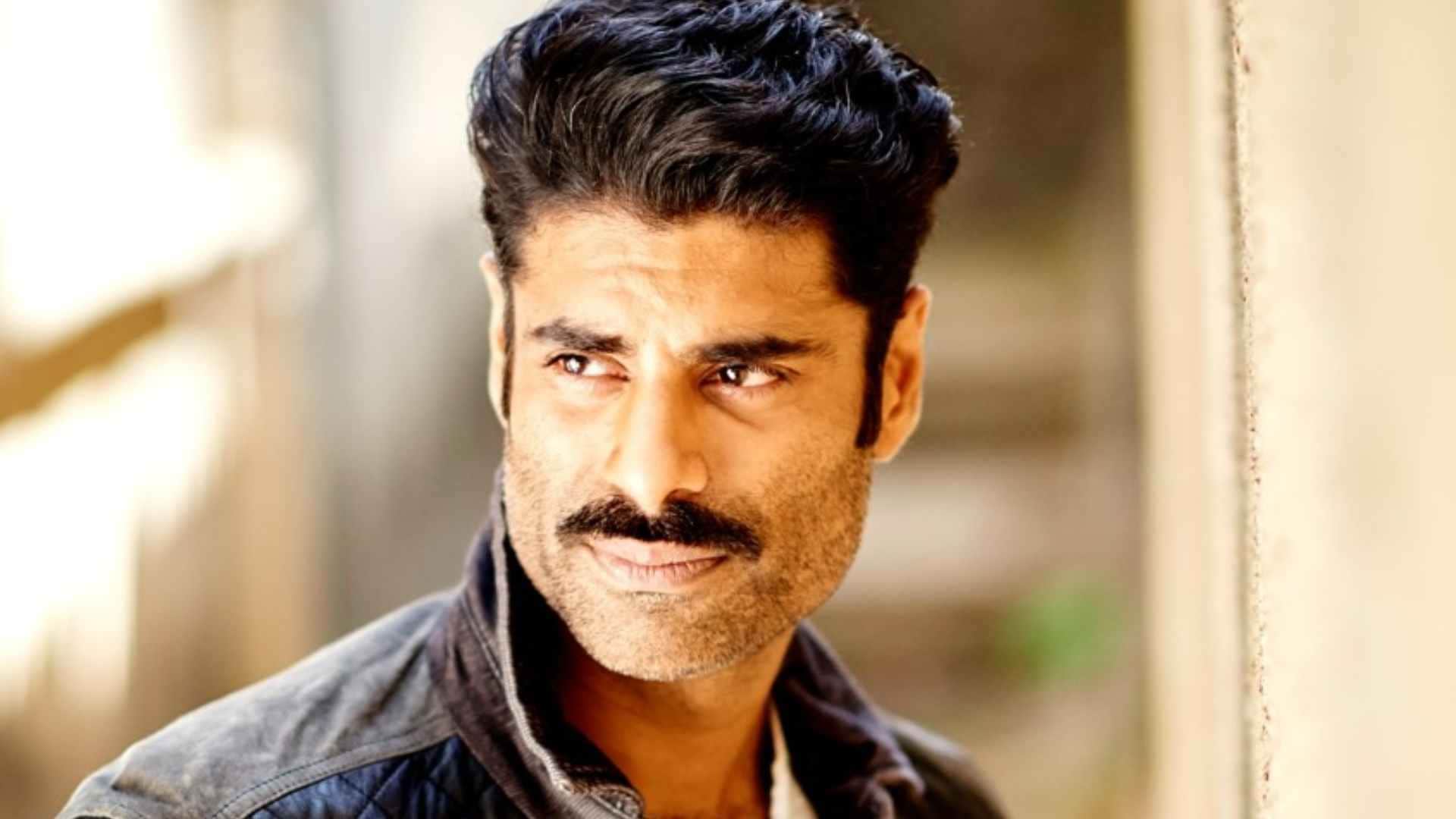 Citadel India Sikandar kher got a big break in Samantha Ruth Prabhu Varun Dhawan After Monica O My Darling