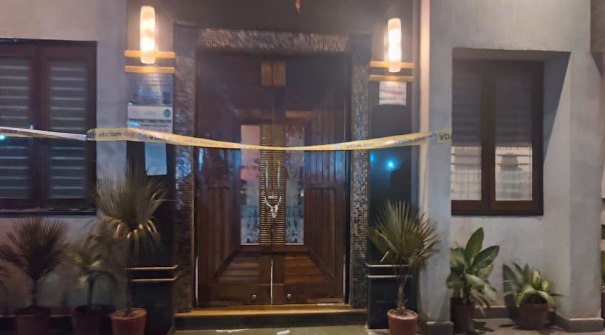 Samajwadi party leader hotel sealed in varanasi said i harassed before Up nikay Chunav 2023