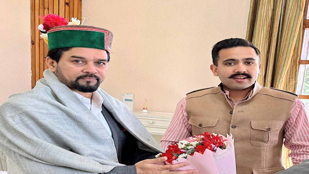 Vikramaditya singh met Anurag and asked for a shooting range in Katasni